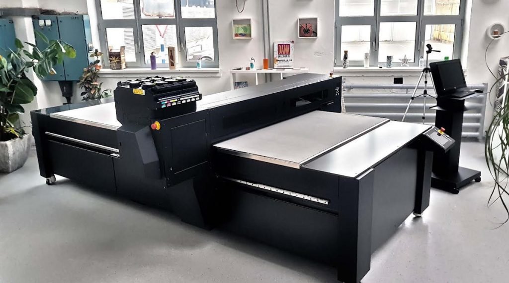 Azon Matrix R